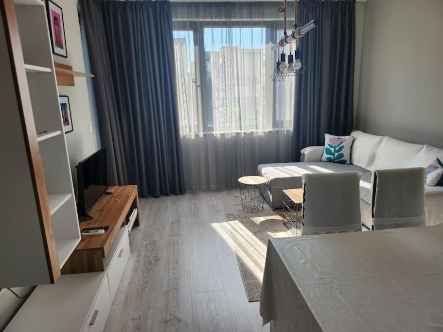 וארנה Harmony Apartment מראה חיצוני תמונה